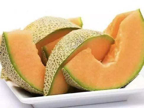 吃哈密瓜老人视频大全集,老人们甜蜜的味蕾回忆