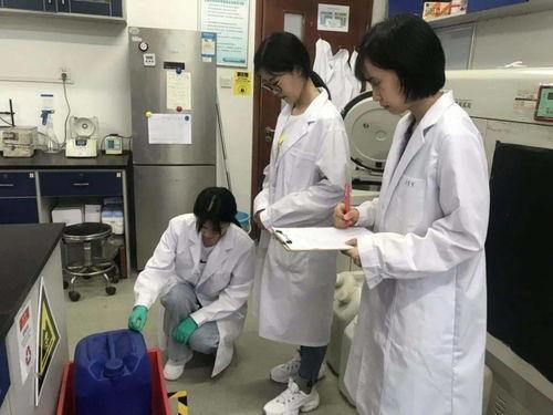 研究生实验室吃瓜视频,揭秘科研生活趣味瞬间