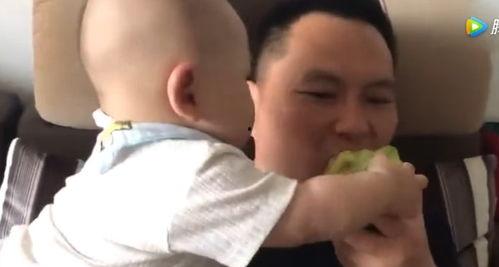 孩子看到姥姥吃瓜视频,孩子视角下的姥姥吃瓜视频