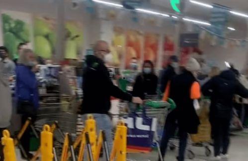 石狮童装店吃瓜视频