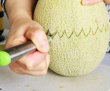 吃哈密瓜的儿子好吗视频,甜蜜滋味，亲子时光的美好回忆