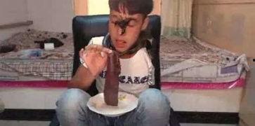 奇葩武器吃瓜哥视频,奇葩武器大揭秘，吃瓜哥带你领略异域军火秀