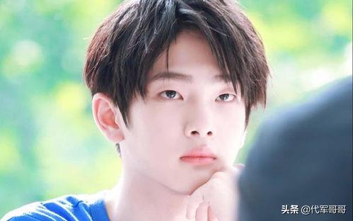 宋亚轩明星吃瓜视频合集,吃瓜视频合集大放送