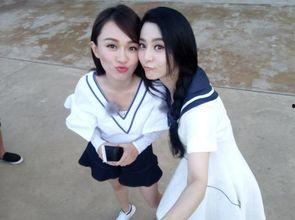 吃瓜拍照姿势姐妹视频,姐妹们的拍照姿势大揭秘