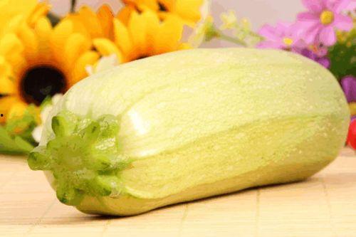 吃角瓜会有后遗症吗视频,吃角瓜后可能出现的后遗症揭秘