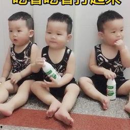 一岁多宝宝吃瓜视频