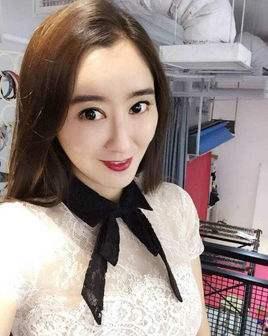 主播吃玫珑瓜是真的吗视频,真伪难辨，网友热议