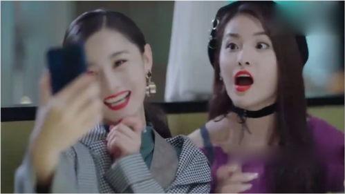 池妈和闺蜜吃瓜视频在线观看,揭秘吃瓜视频背后的精彩瞬间