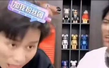 吃瓜网红小杨哥是谁呀视频,视频走红背后的故事