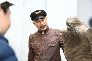 徐锦江吃瓜完整视频,趣味横生，笑料百出